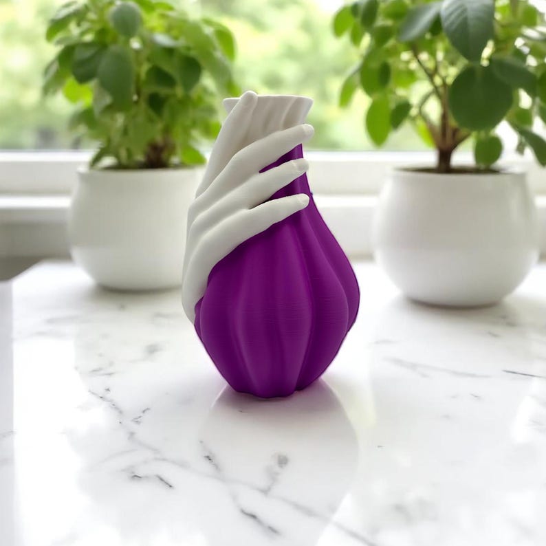 Tender Hold Sculpture Vase