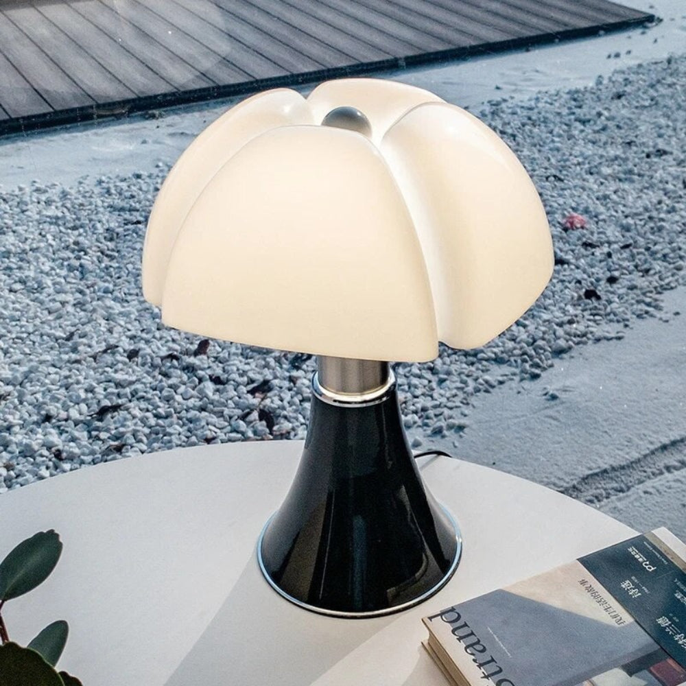 Fleur Sculptural Table Lamp