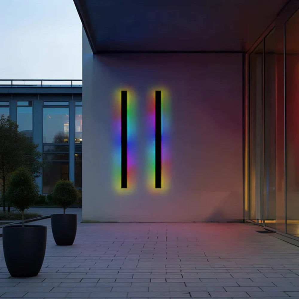 Meridian Outdoor LED Wall Light